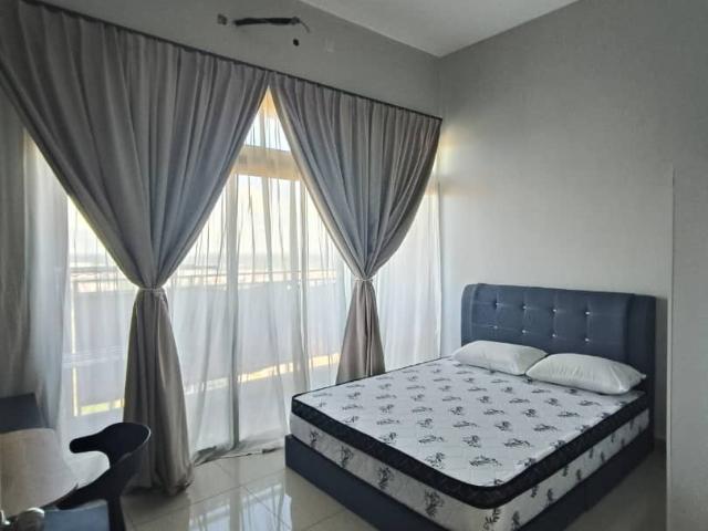 Balcony Room Dato Onn KPJ FREE Utilities Fees