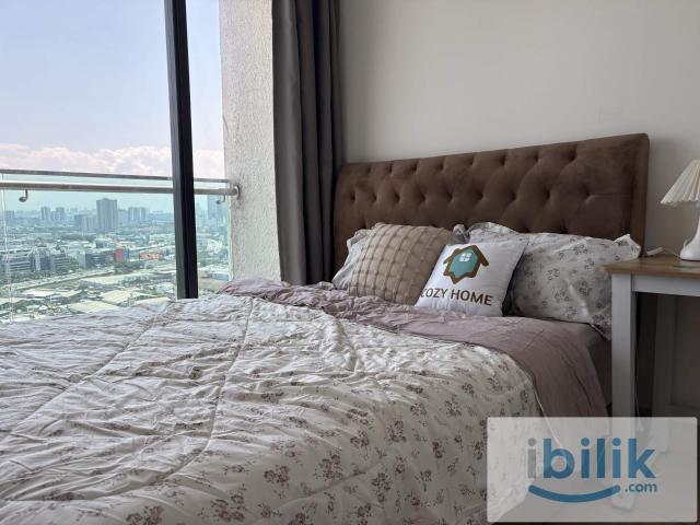 Balcony Room for rent at Verando Residence Bdr Sunway. Female unit