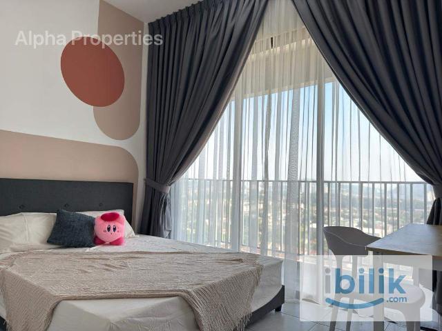 Balcony Room Female Unit @ netizen mrt btho