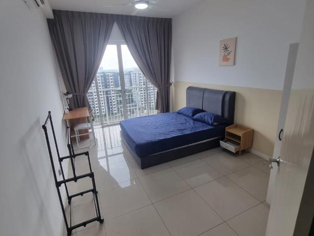 Balcony Room Male Unit at Nadayu 801 @ Subang Murni