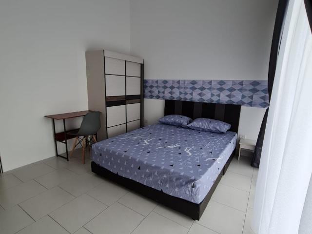 BALCONY ROOM SERI KEMBANGAN @ ASTETICA RESIDENCE