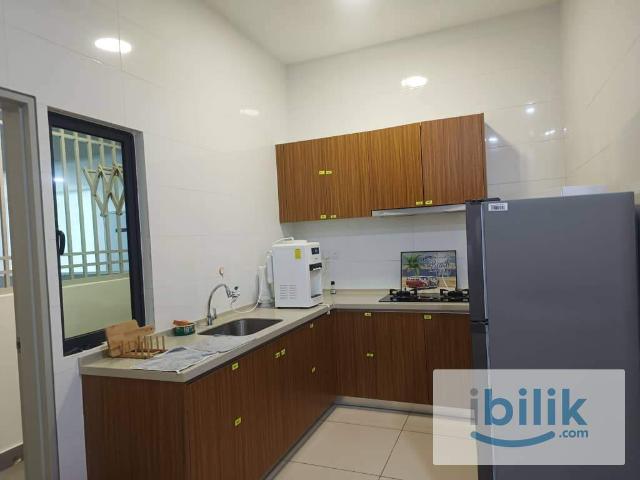 Balcony Single Room in Mix Gender unit