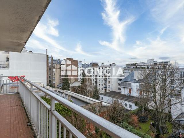 Balcon de 7m² exposé Sud Est Vue dégagée