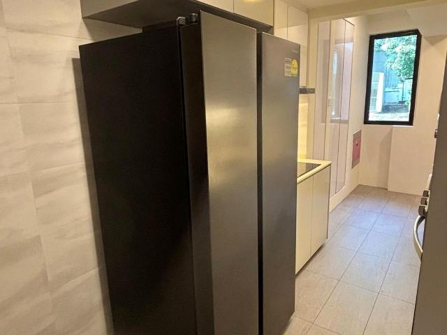 Balestier Road D12, Condominium