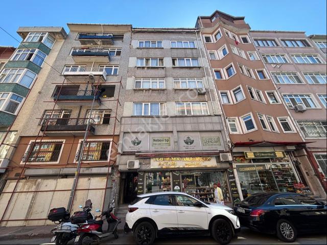 Balipaşa Caddesi Üzerinde Ara Kat Ön Cephe Satılık 2+1 Daire
