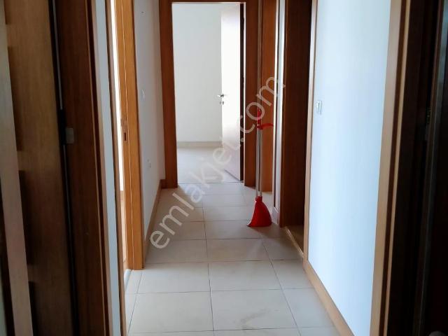 Balkan Kalbinde Merkezde Kiralık 2+1 Boş Geniş Manzaralı Daire