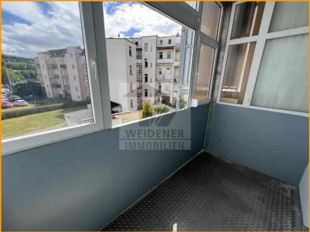 Balkon und Aufzug in der Innenstadt von Gera nahe dem Süd Bahnhof!