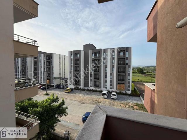 Ballı'dan Görüklede Geniş M2 Çift Balkonlu 1+1 Eşyalı Daire