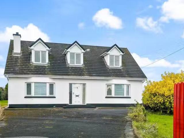 Ballina, Ballyglunin, Ballyglunin, Co. Galway, H54FH67 is for.