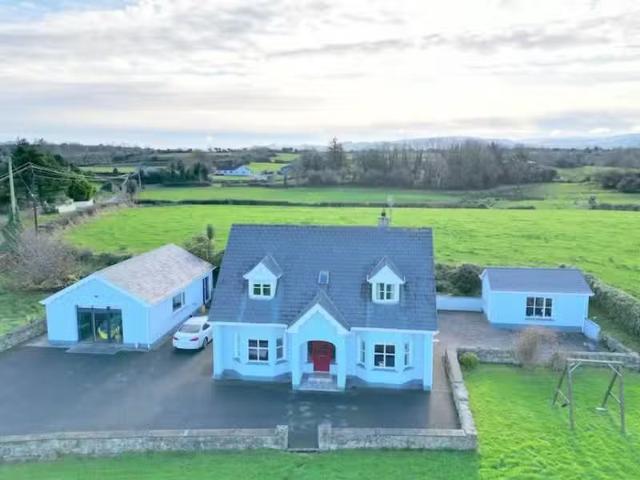 Ballynacarrick, Ballyshannon, Co. Donegal, F94T935 is for sale