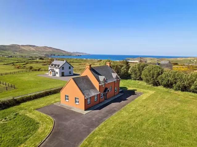 Ballydonegan View, Cahermeeleboe, Allihies, Co. Cork