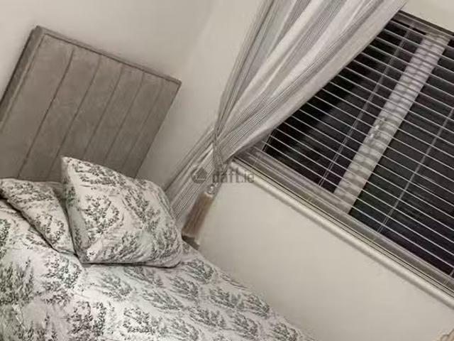 Ballyfermot Road, Ballyfermot, Dublin 10 is for rent