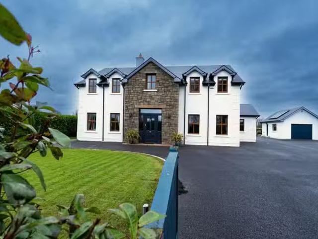 Ballyloughan, Cloghan, Cloghan, Co. Offaly, R42Y290 is for sale