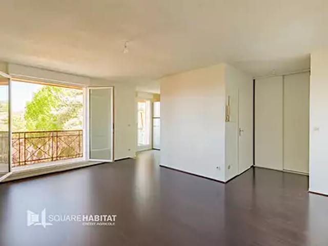 Balma 31130 Achat / Vente appartement 3 pièces t3 au dernier étage piscine