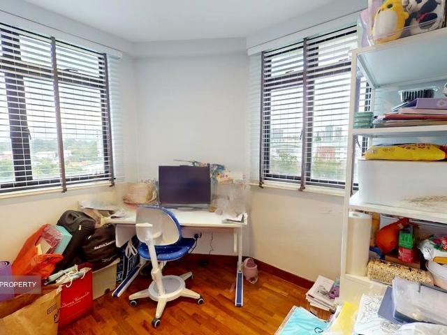 Balmoral Gate D10, Condominium