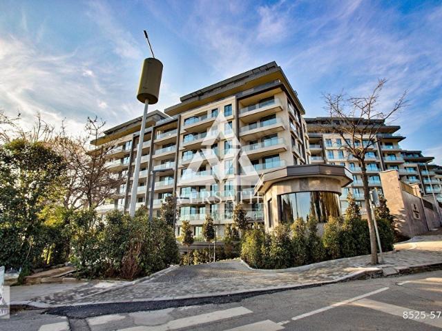 Balmumcu Kempinski'de 4+1 Taşınmaya Hazır Bahçeli Satılık Daire