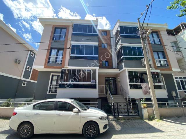 Balnovadan Paşaalanı Mah Engelsiz Park Yanı Satılık 2+1