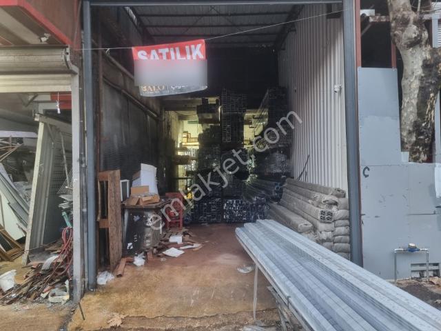 Balo Gayrimenkul'den Eski Sanayi De 100m2 Asma Katlı Dükkan