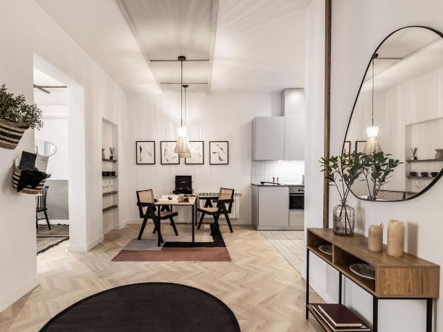 Baquo 4 bedrooms in Malasaña, Madrid Amsterdam Apartments for Rent