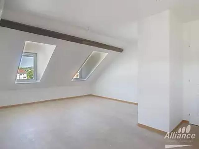 Bart 25420 Location appartement 1 pièce t1 au dernier étage