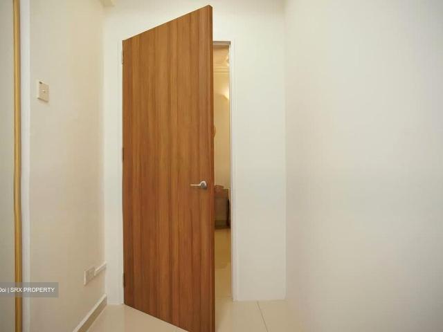Bartley Residences D19, Apartment