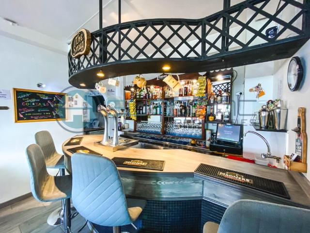 Bar com Negócio a funcionar na Praia da Luz 39m² Luz