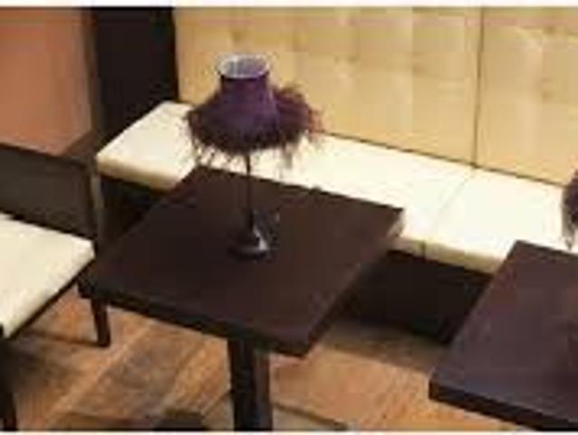 bar con plateatico