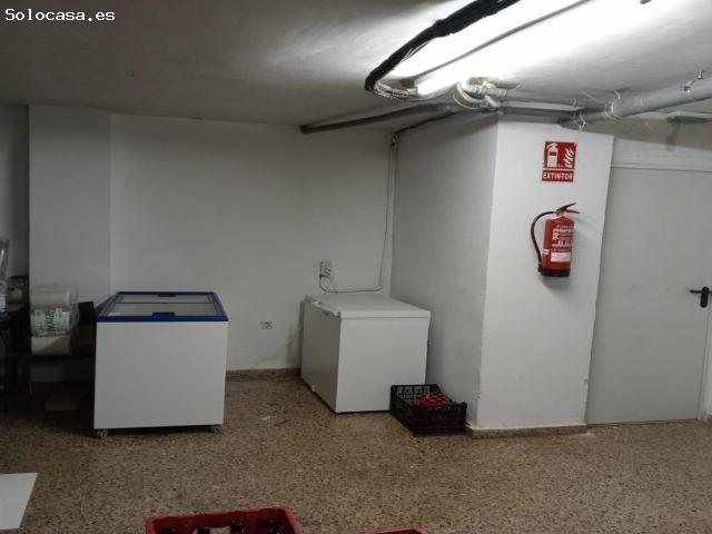 BAR CAFETERIA JUNTO COLEGIO