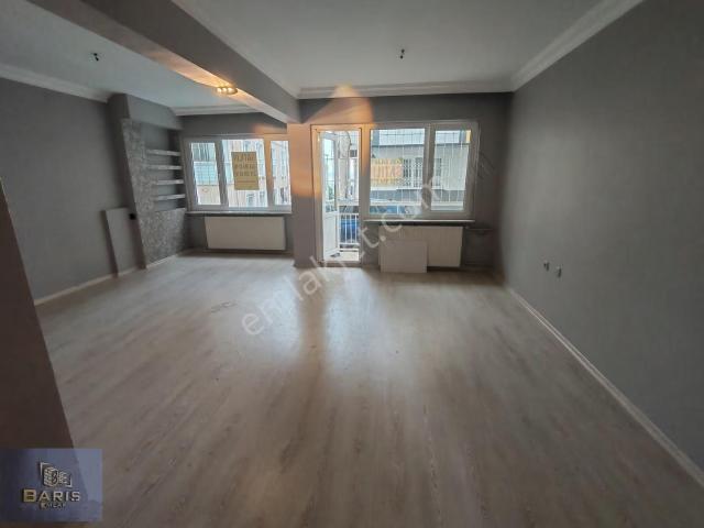 Barış Gayrimenkul'den Karaağaç'ta Giriş Kat Bakımlı Daire
