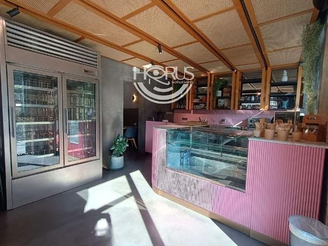 Bar en alquiler en calle De Balmes, Barcelona, de 35 m² 1 habitación por 1.474