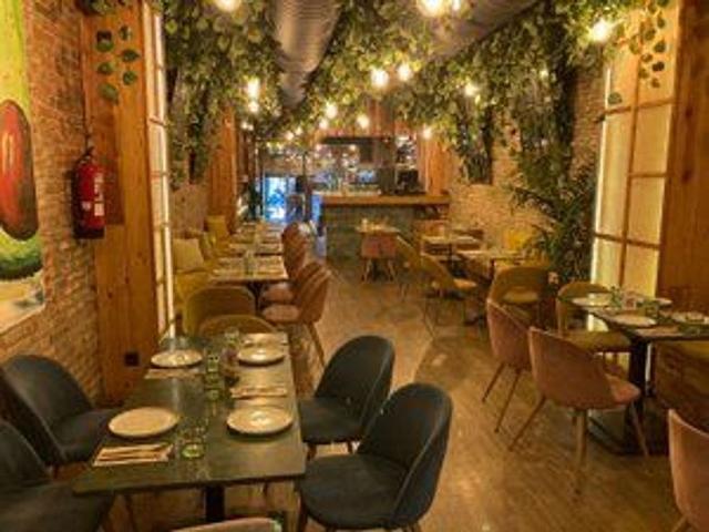 Bar en alquiler en calle De Tuset, Barcelona, de 181 m² 1 habitación por 6.299
