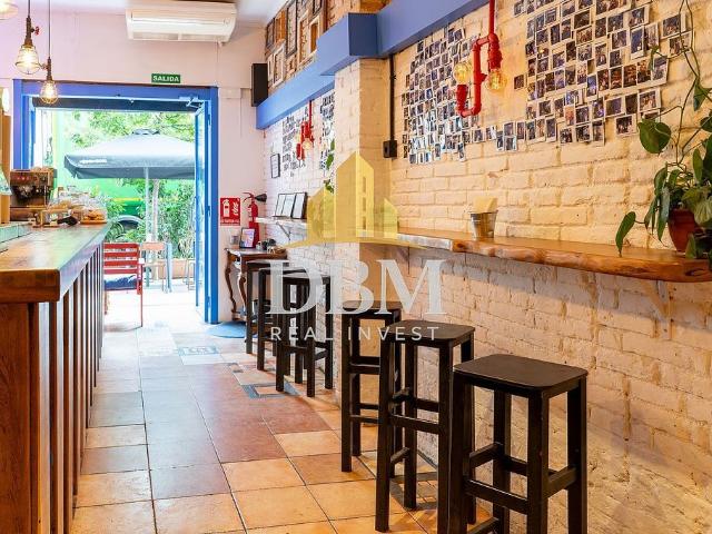Bar en alquiler en Barcelona, de 150 m² 4 habitaciones por 1.800