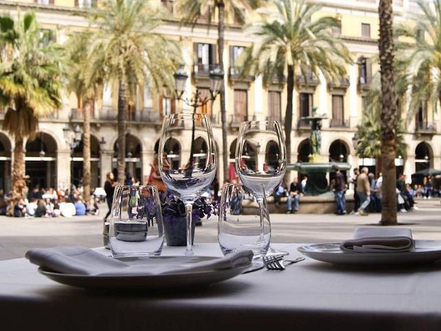 Bar en alquiler en Barcelona, de 205 m² 1 habitación por 17.000