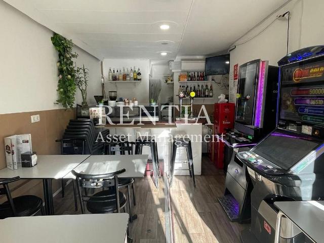 Bar en alquiler en Barcelona, de 35 m² 1 habitación por 720