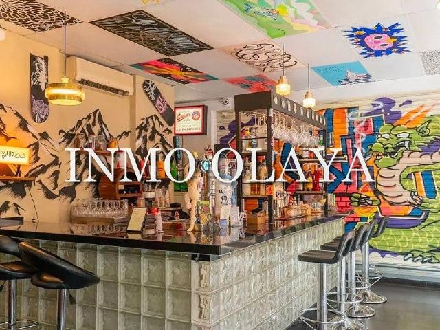 Bar en alquiler en Barcelona, de 70 m² 3 habitaciones por 938