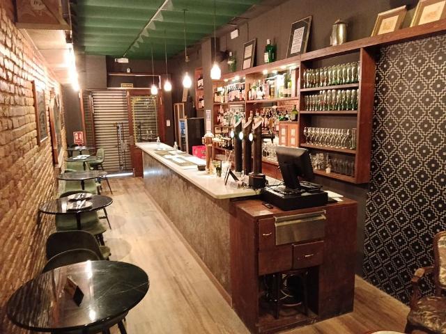 Bar en alquiler en Barcelona, de 96 m² 2 habitaciones por 2.750