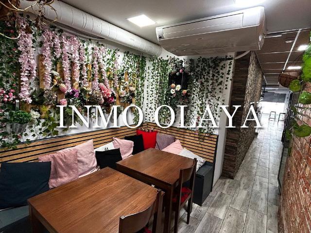Bar en alquiler en Hospitalet de Llobregat, L´, de 84 m² 1 habitación por 1.100