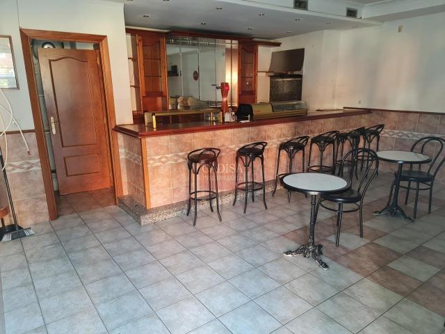 BAR EN ALQUILER EN URBANIZACIÓN VISTAHERMOSA. REF L4047
