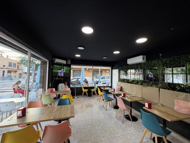 Bar en el Rafal en funcionamiento