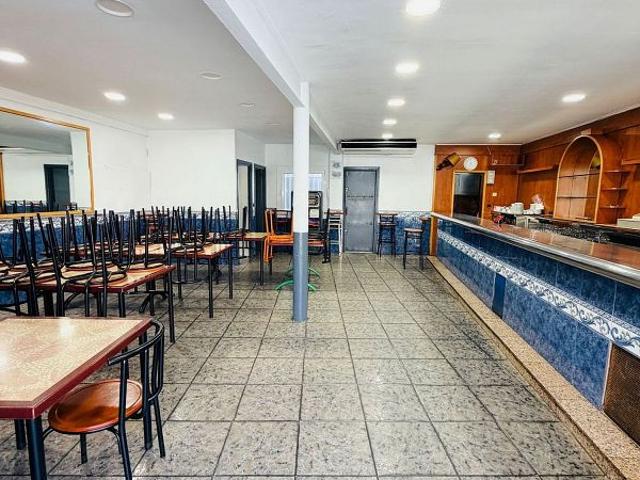 Bar en venta en calle De la Linia, Òdena, de 95 m² 3 habitaciones por 105.000
