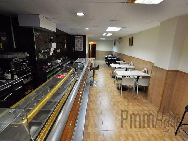 Bar en venta en calle Floridablanca, Hospitalet de Llobregat, L´, de 108 m² 5 habitaciones por 180.000