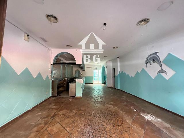 Bar en venta en calle Illes Balears, Blanes, de 85 m² por 69.000