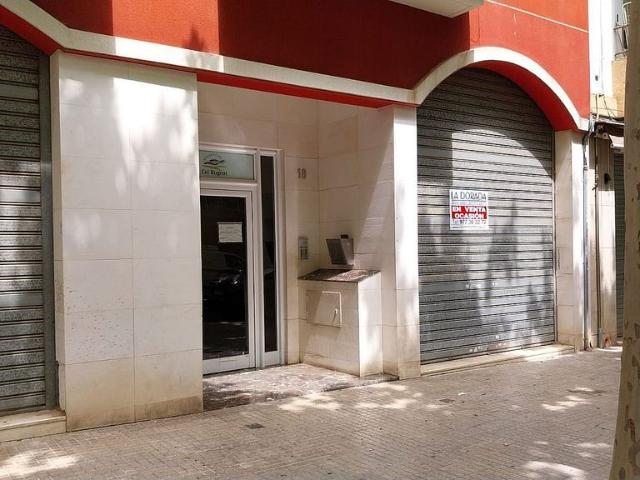 Bar en venta en avenida De la Independència, Cambrils, de 88 m² 1 habitación por 195.000