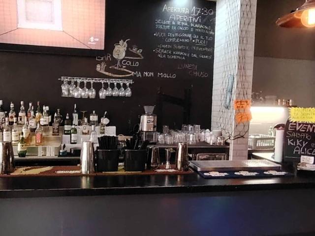 Bar in vendita a Castellanza