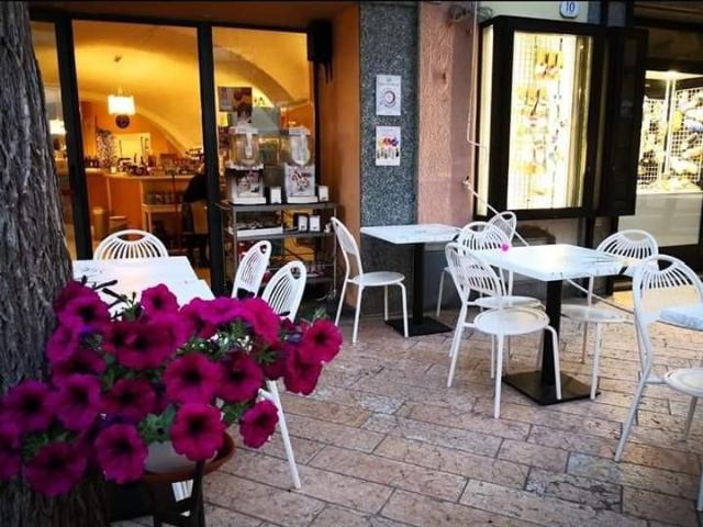 Bar in vendita a Diano Marina