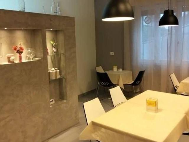 Bar in vendita a Gallarate