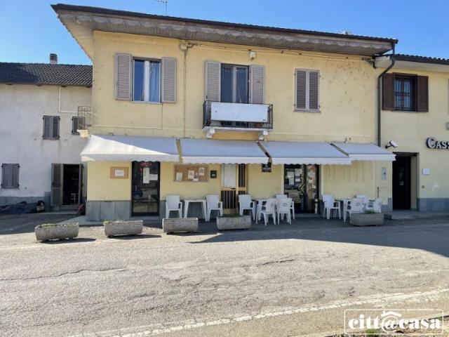 Bar in vendita a Lauriano