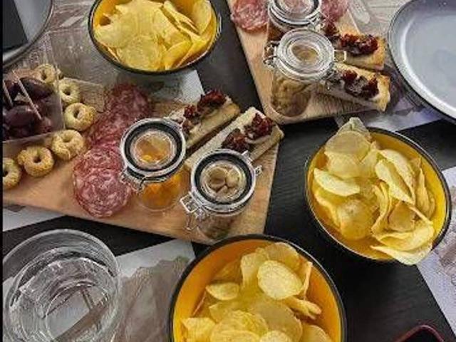 Bar in vendita a Legnano