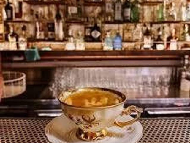 Bar in vendita a Legnano