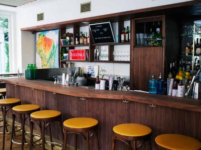 Bar in vendita a Legnano